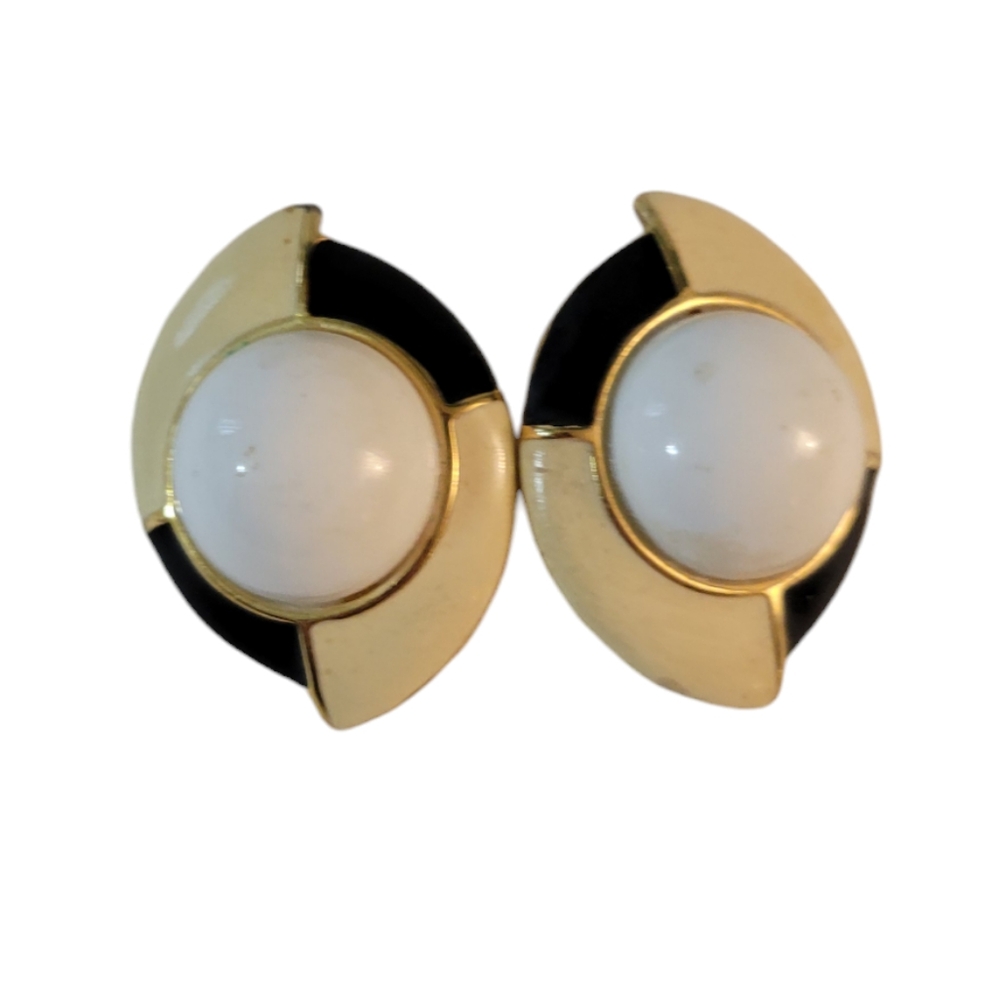 Vintage Monet Enameled Clip On Earrings